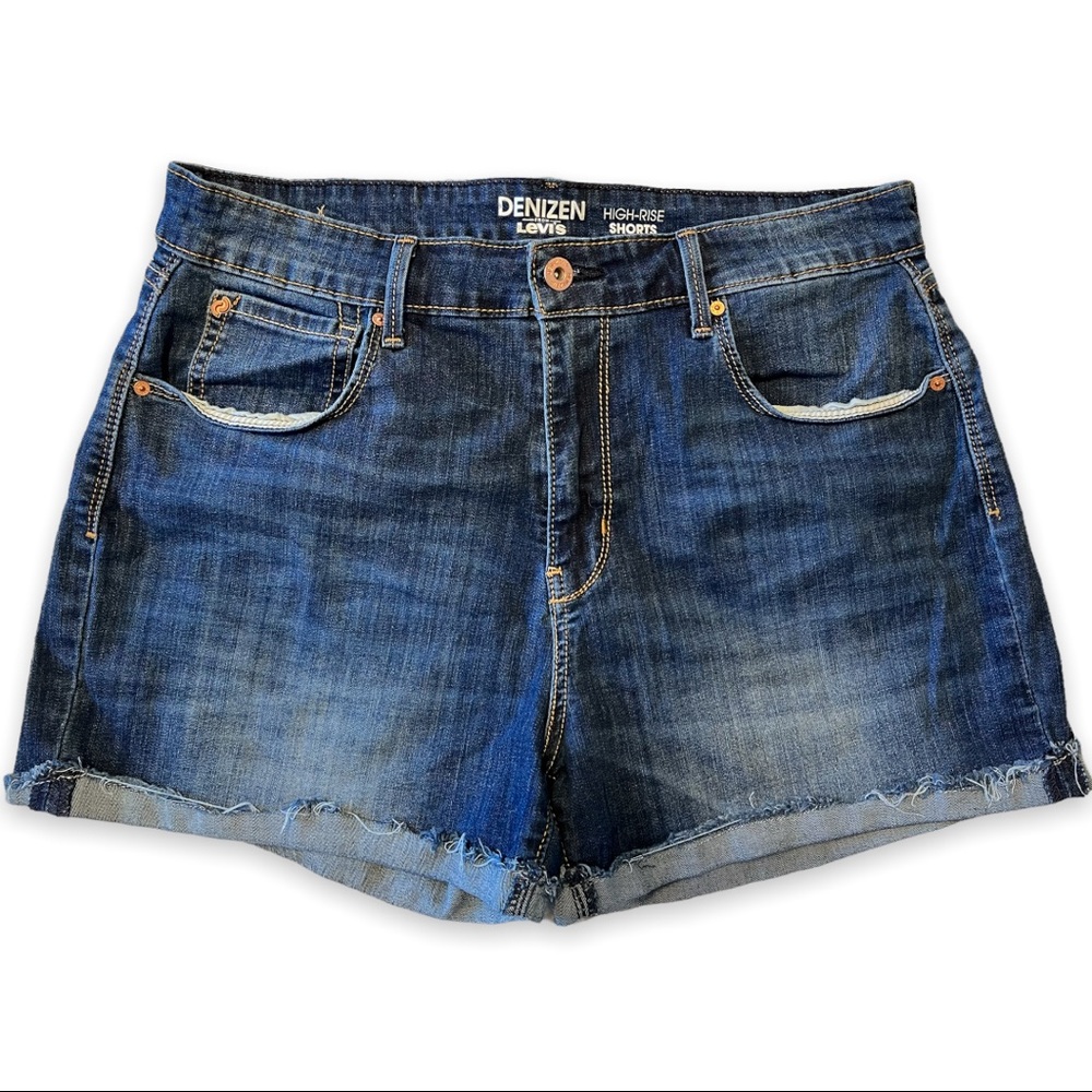 Levi’s Denizen stretchy blue jean shorts